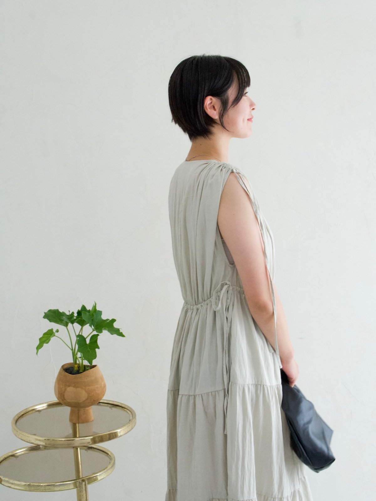 Tiered one-piece | オフベージュ | MI AND MOU