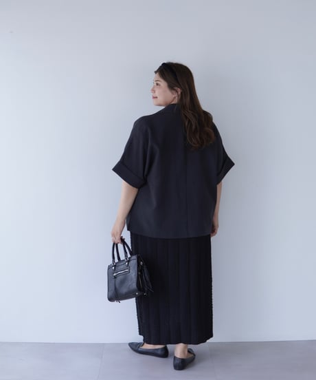 line tight skirt｜ブラック