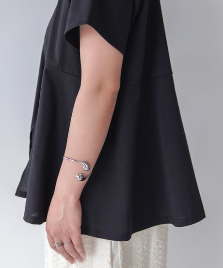 asymmetry T-shirt | ブラック