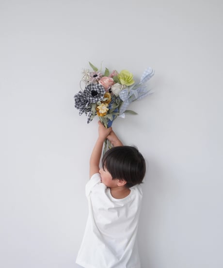キッズロゴ刺繍Tシャツ｜110-120