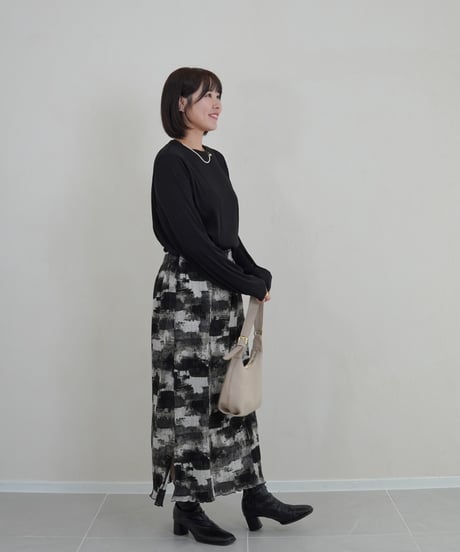 mini neck pullover | ブラック