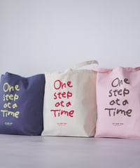 【送料無料】One step at a time Tote bag