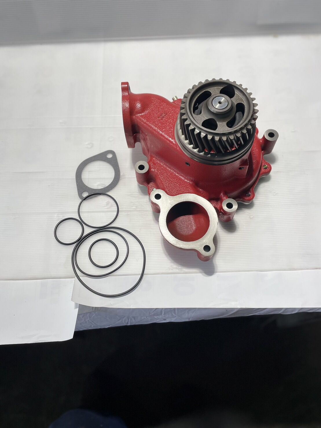 旧車　日野　プロフィア　ウオーターポンプ 日野自動車 ウォーターポンプ 日野 プロフィア（FP/FR/FU/FQ/FW