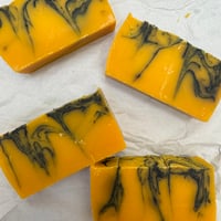 yomogi×calendula soap 〜洗顔・美肌・保湿・フェムソープにおすすめ〜