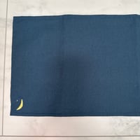 よもぎ玄米カイロ　コットンリネンカバー付き【月と星の刺繍】夜空ネイビー