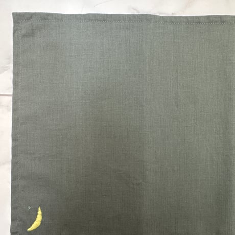 よもぎ玄米カイロ　コットンリネンカバー付き【月と星の刺繍】カーキグレー