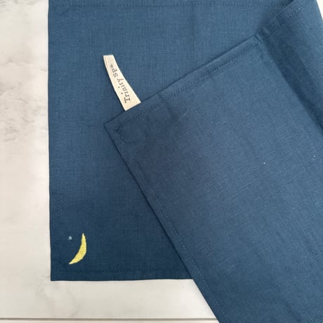 よもぎ玄米カイロ　コットンリネンカバー付き【月と星の刺繍】夜空ネイビー