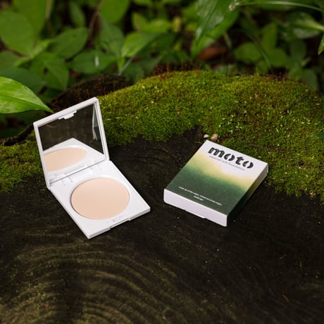 もと ミネラルリッチファンデーション（02ライトナチュラル）