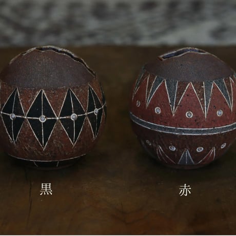 山本幸嗣/泥彩丸型花入/9cm