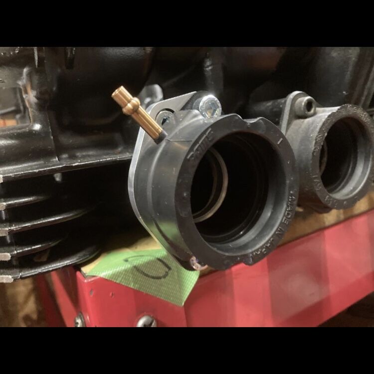 Z750GP GPz750F用 Z1000J系用PAMSインシュレーター取付アダプター