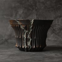 闇に呼吸する器 — 蓄光鬼爪鉢【No.6】