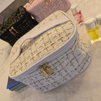 新デザイン！収納用バニティバッグ