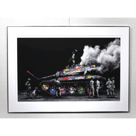 ロームカウチ　「BOMBED」
