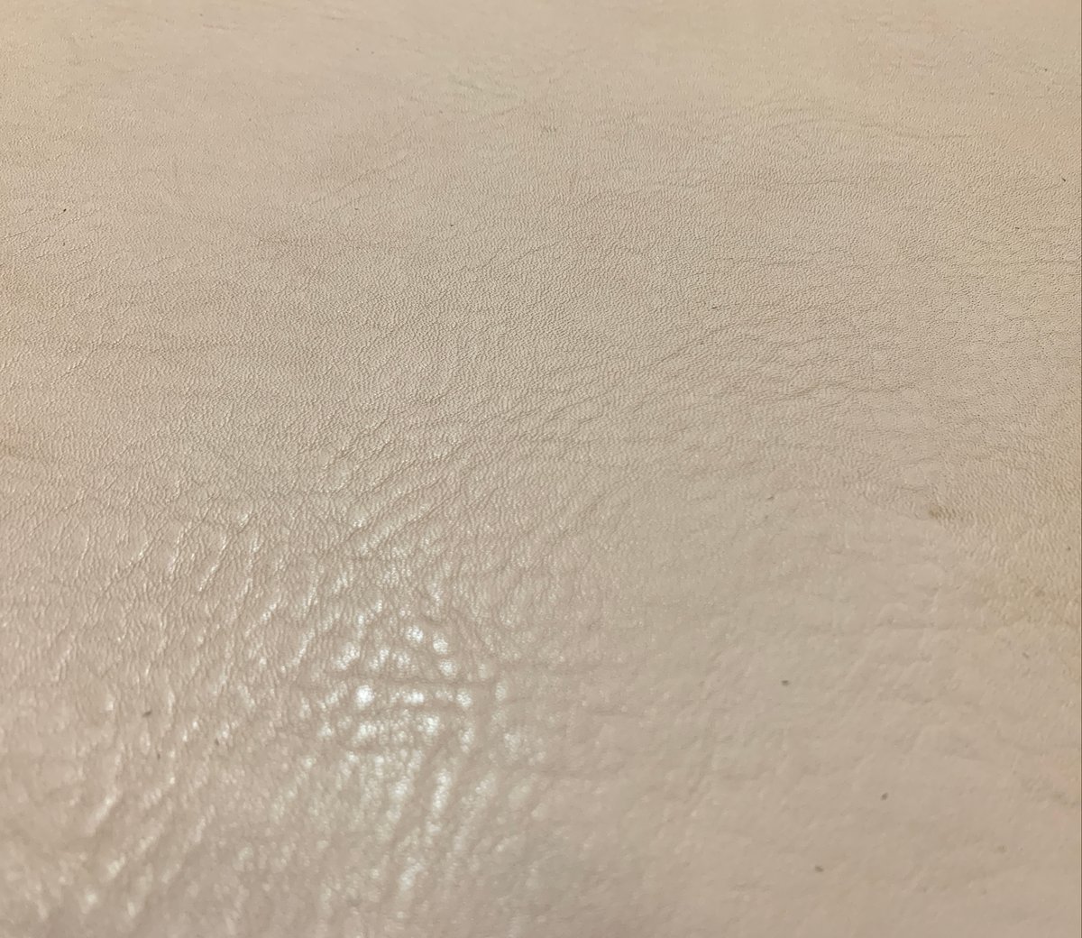 姫路レザー】本革 3本挿しラウンドファスナーペンケース 手縫い