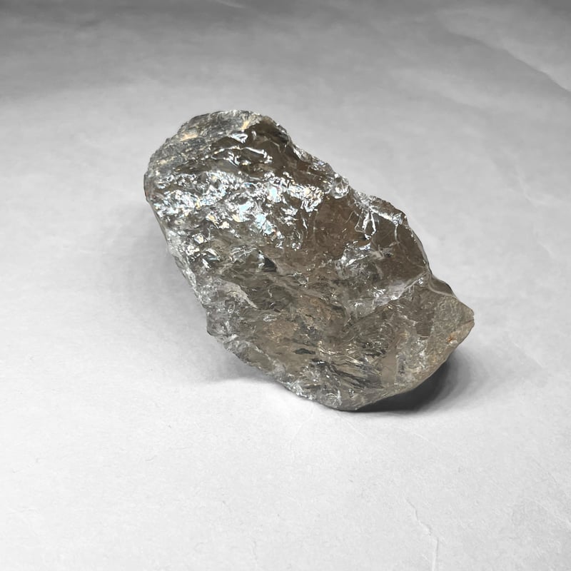 smoky quartz / スモーキークォーツ原石 A ( レインボーあり ) | N.st