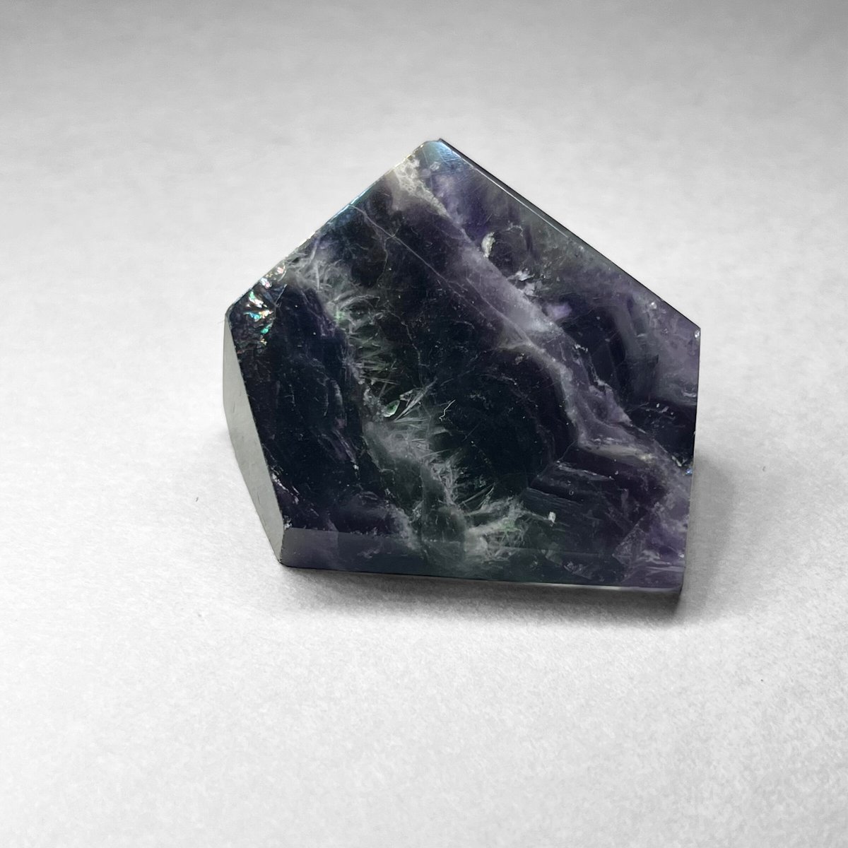 angel feather in fluorite / エンジェルフェザーインフローライトB