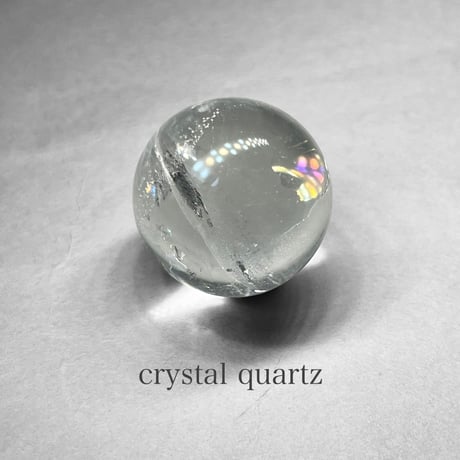 crystal quartz sphere / 水晶スフィア A ( レインボーあり )