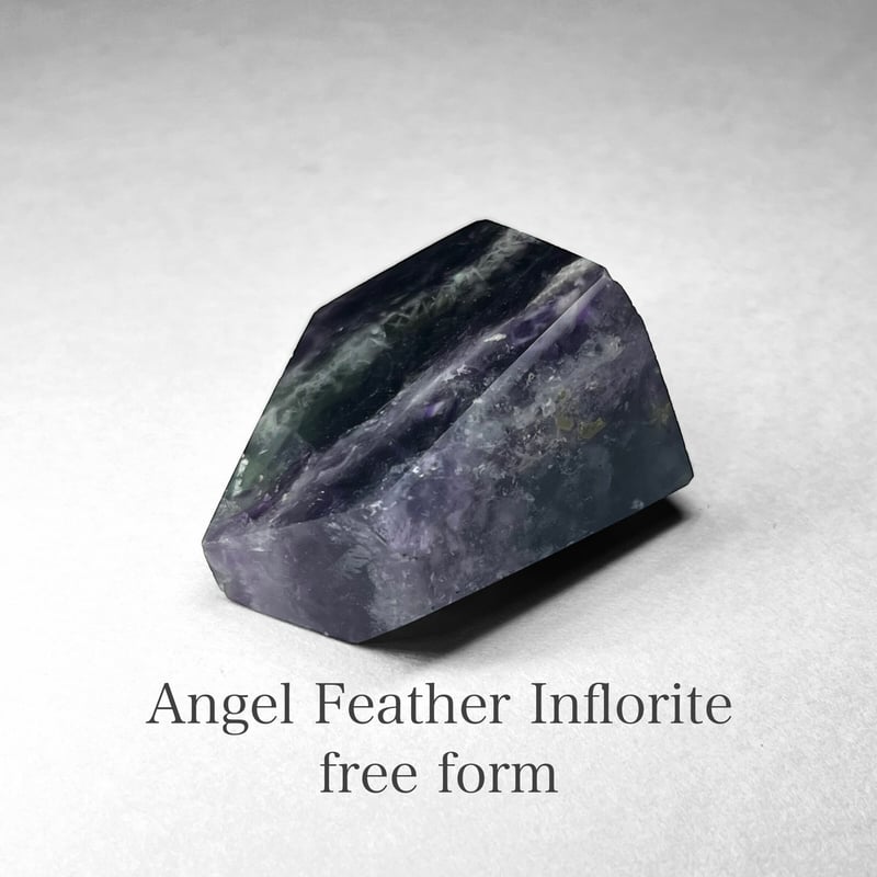 angel feather in fluorite / エンジェルフェザーインフローライトB