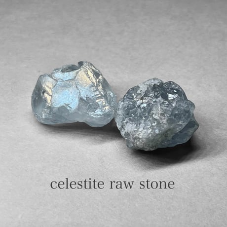 Celestite  / セレスタイト原石：結晶部分 3 ( レインボーあり )
