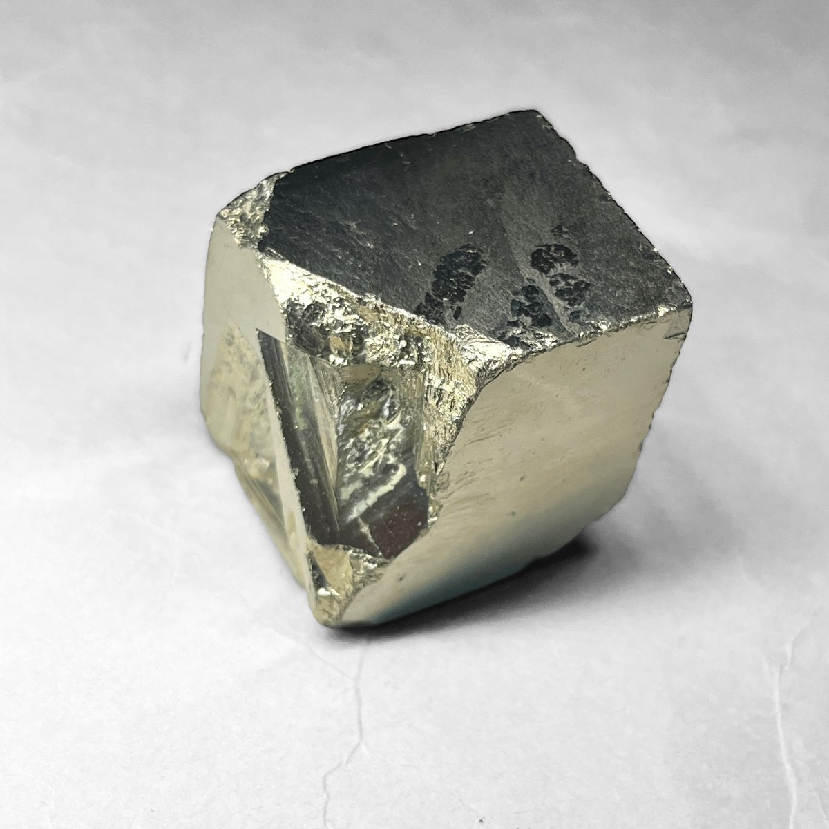 パイライト　立方体　大 pyrite cube / パイライトキューブ B | N.st