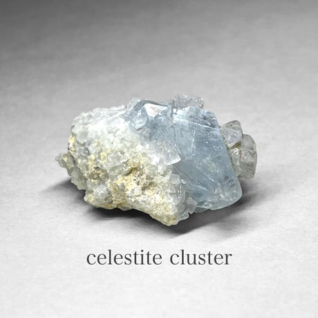 Celestite cluster / セレスタイトクラスター G ( レインボーあり )