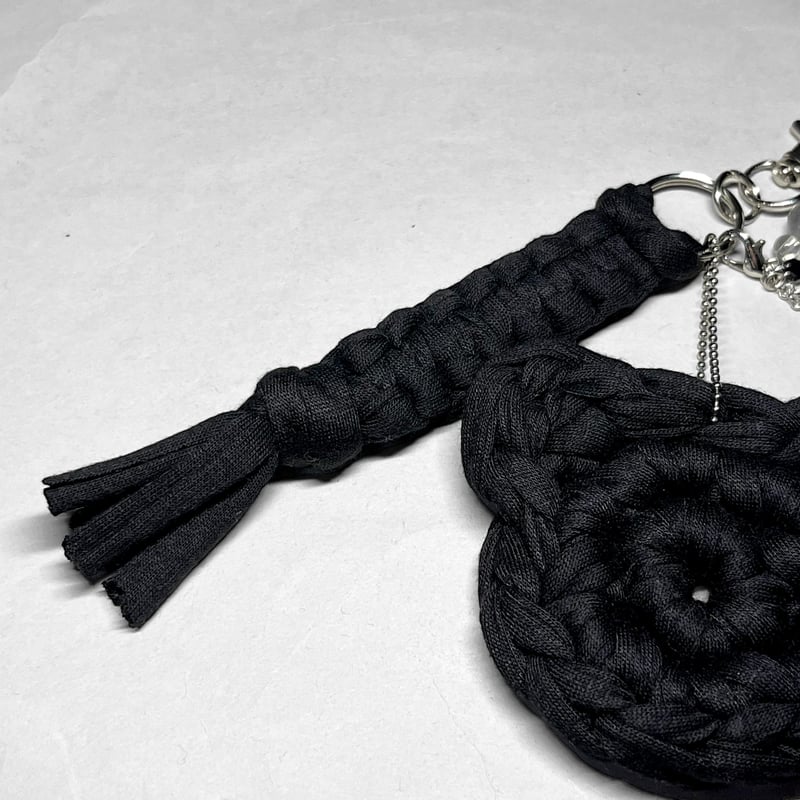 T-shirt yarn keychain 13 / Tシャツヤーンキーホルダー 13：クラウ