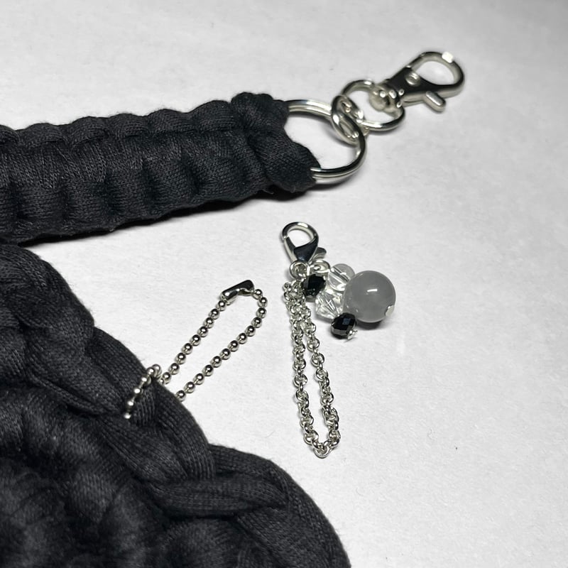 T-shirt yarn keychain 13 / Tシャツヤーンキーホルダー 13：クラウ