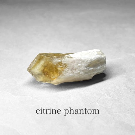 citrine phantom  / シトリンファントム A ( レインボーあり )