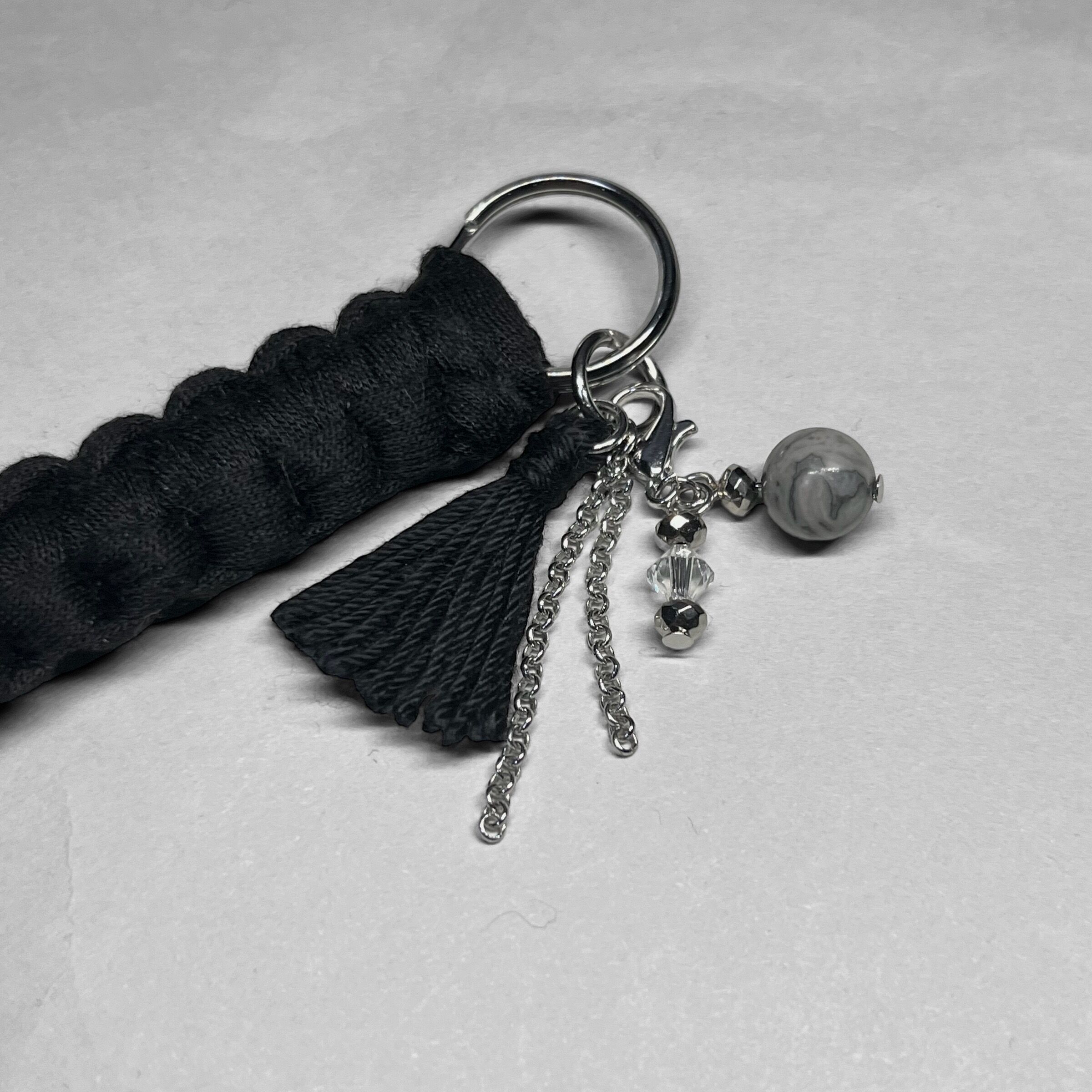 T-shirt yarn keychain 9 / Tシャツヤーンキーホルダー 9：マップジャ