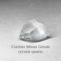 Corinto Minas Gerais crystal：growth hillock・storation / ミナスジェライス州コリント産水晶 26：成長丘・ストレーション ( レインボーあり )