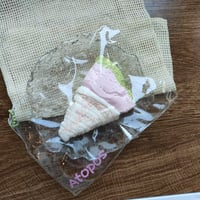 クリームバスクケーキ スクイーズ