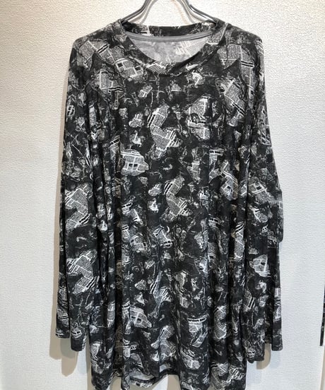 モノトーン総柄ゆったりめロングT　L35127