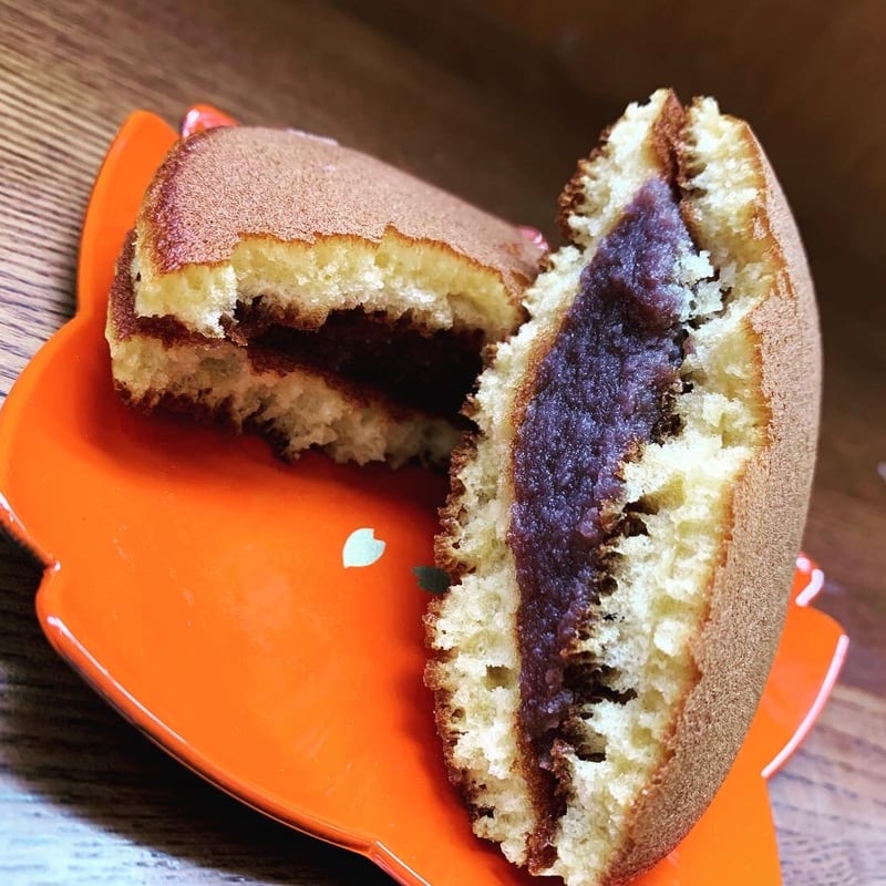 特製どら焼き（こしあん）4個、わらび餅4個詰め合わせ | まんまるや