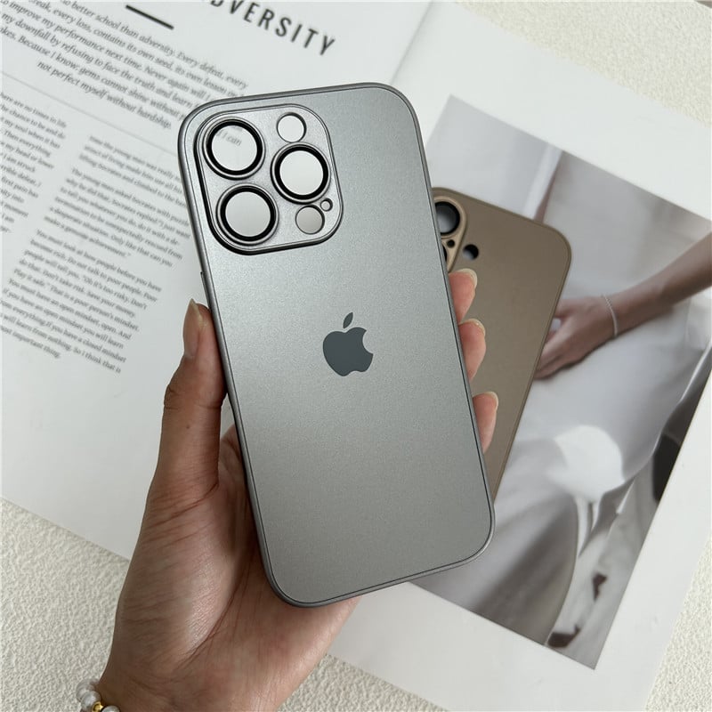 残りわずか！人気のiPhone16/15proケース 半額セール中！ | monocase