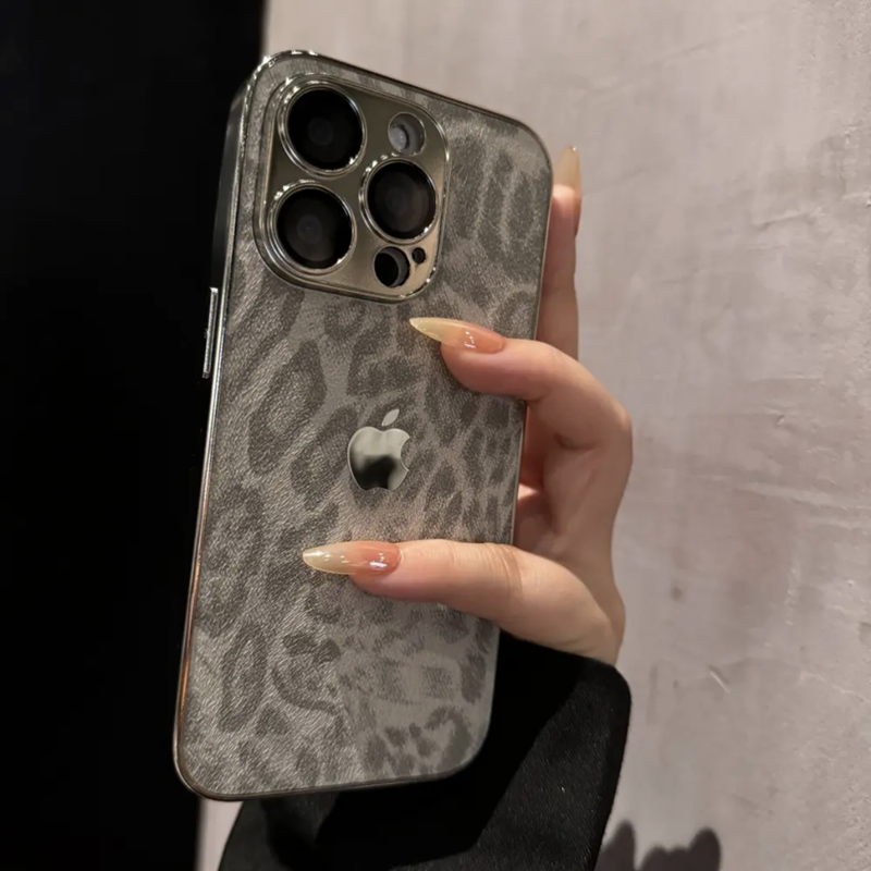 305」iphone ヒョウ 柄 ケース カメラファイルつき iphone17pro/16
