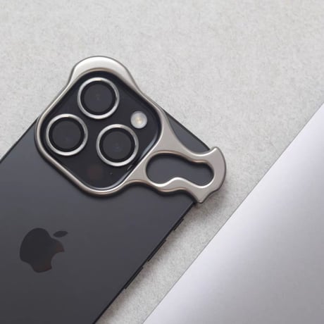 「181」iphone ケース メタル iphoneフレームレスケース  放熱 カメラ保護リング付き