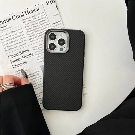 「133」カーボンファイバー iphone16/16plus ケース メンズ シンプル iphone15/15pro ケース 耐衝撃 おしゃれ