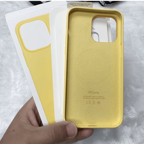 「007B」magsafe対応 iphone14/14pro ケース シリコン iphone ケース シンプル 耐衝撃 男女兼用