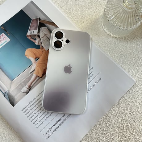 「005」グラデーションカラー iphone17/16/16pro ガラスケース カメラ保護 iphone15pro ケース おしゃれ