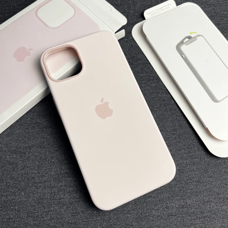 「007C」magsafe対応 iphone13/13promax ケース シリコン iphone ケース シンプル 耐衝撃 男女兼用
