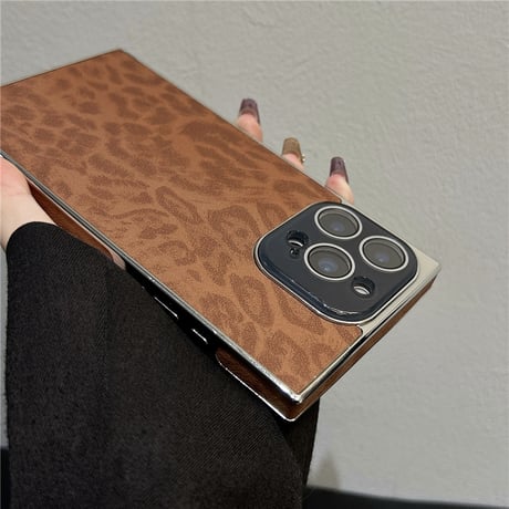 「427」iphone ヒョウ 柄 ケース スクエア型 iphone17/16 ケース おしゃれ レオパード