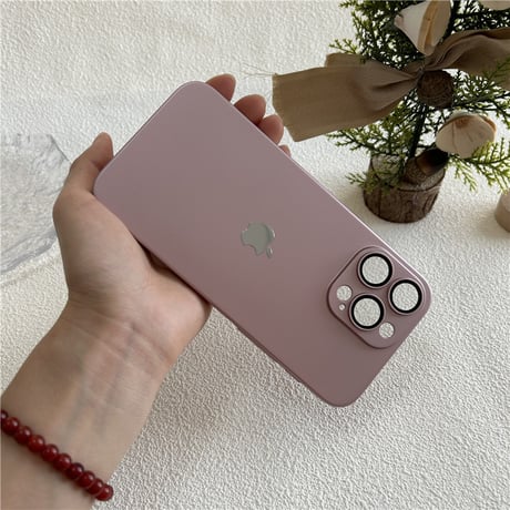 残り僅か！人気iPhoneケース「在庫一掃」半額セール中！