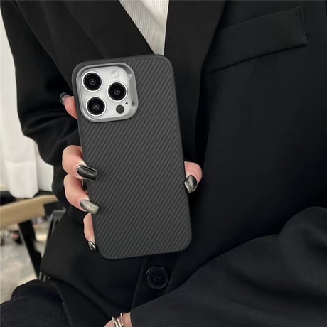 「133」カーボンファイバー iphone16/16plus ケース メンズ シンプル iphone15/15pro ケース 耐衝撃 おしゃれ