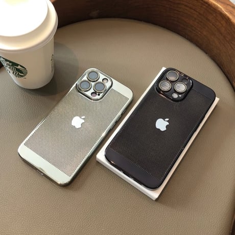 「528」iphone 放熱 ケース メッシュ iphone17pro/16 ケース 薄い 軽量