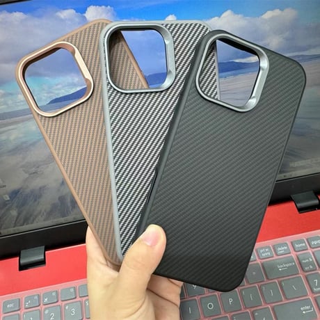 「133」カーボンファイバー iphone16/16plus ケース メンズ シンプル iphone15/15pro ケース 耐衝撃 おしゃれ