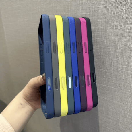 「007」magsafe対応 iphone16pro ケース シリコン iphone ケース シンプル 耐衝撃 男女兼用