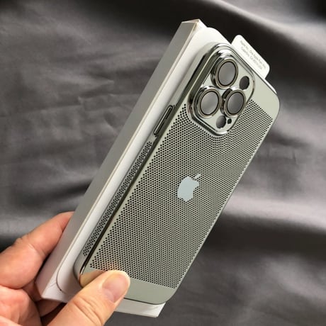 「528」iphone 放熱 ケース メッシュ iphone17pro/16 ケース 薄い 軽量