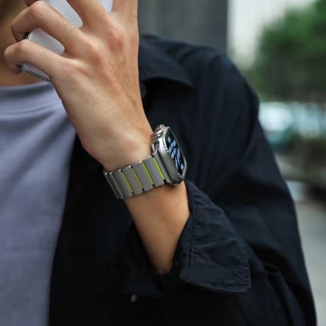 「533」apple watch チタン バンド series7/8/9/10/Ultra アップルウォッチバンド マグネット 高級 メンズ
