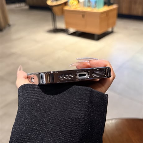 「537」iphone ケース カメラ まで 保護 iphone ケース ｍagsafe対応 メッキ風