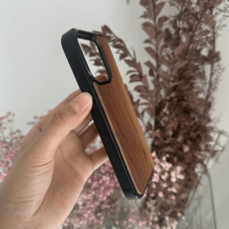 「473」iphoneケース 木製 おしゃれ 芸能人愛用 iphone17/16 ケース 頑丈